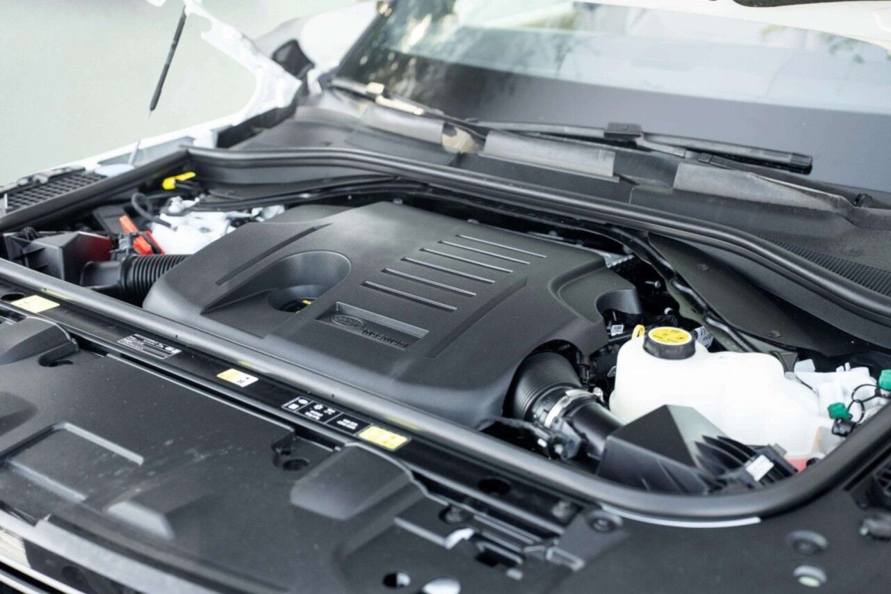 2025 Land Rover Range Rover SE San Antonio TX