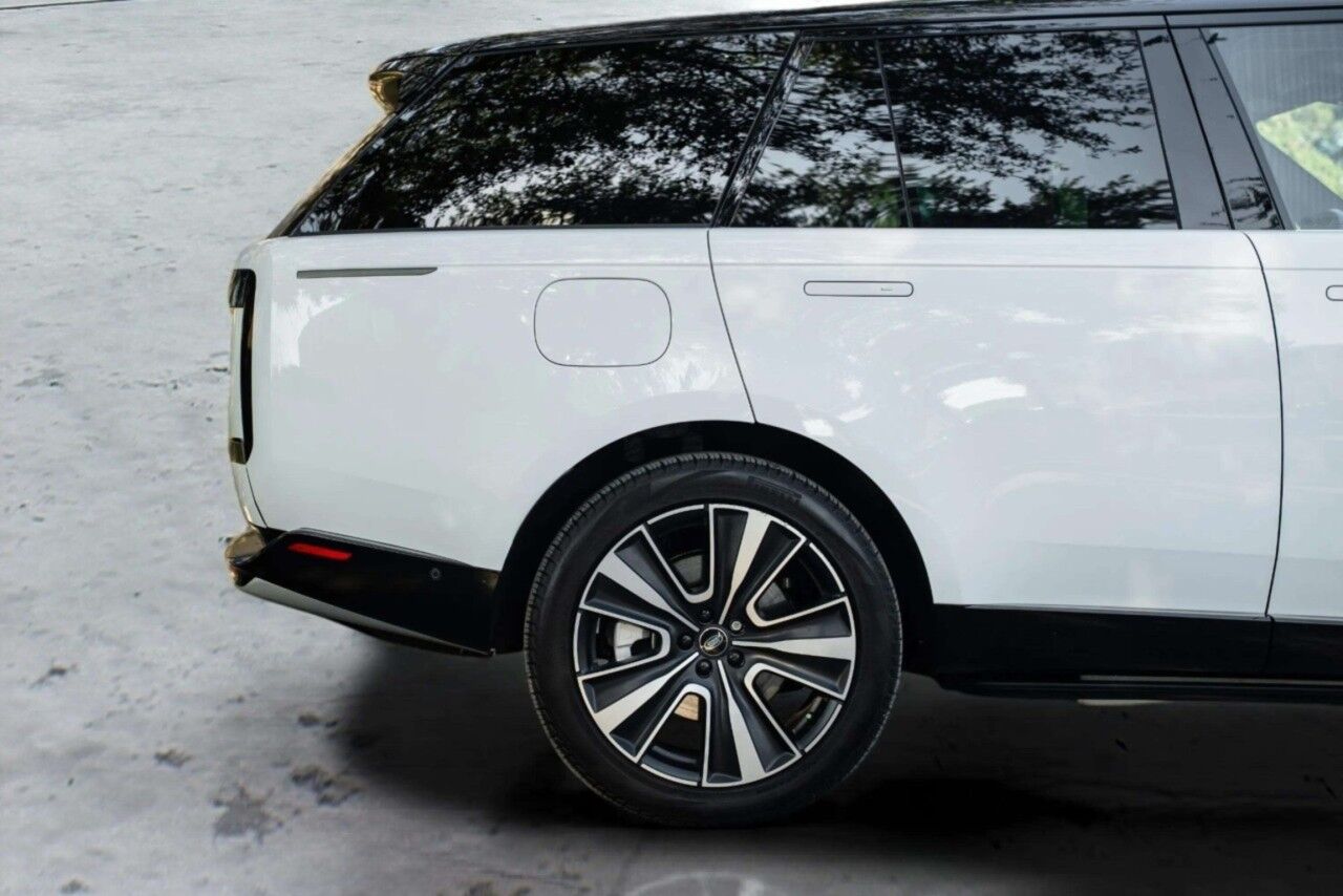 2025 Land Rover Range Rover SE San Antonio TX
