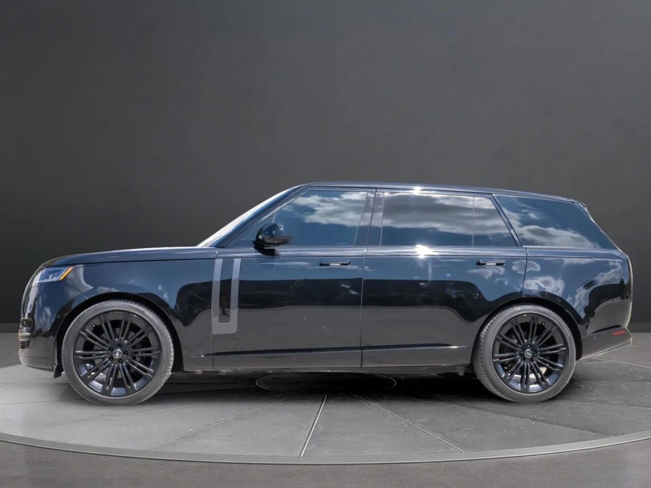 2025 Land Rover Range Rover SE San Antonio TX