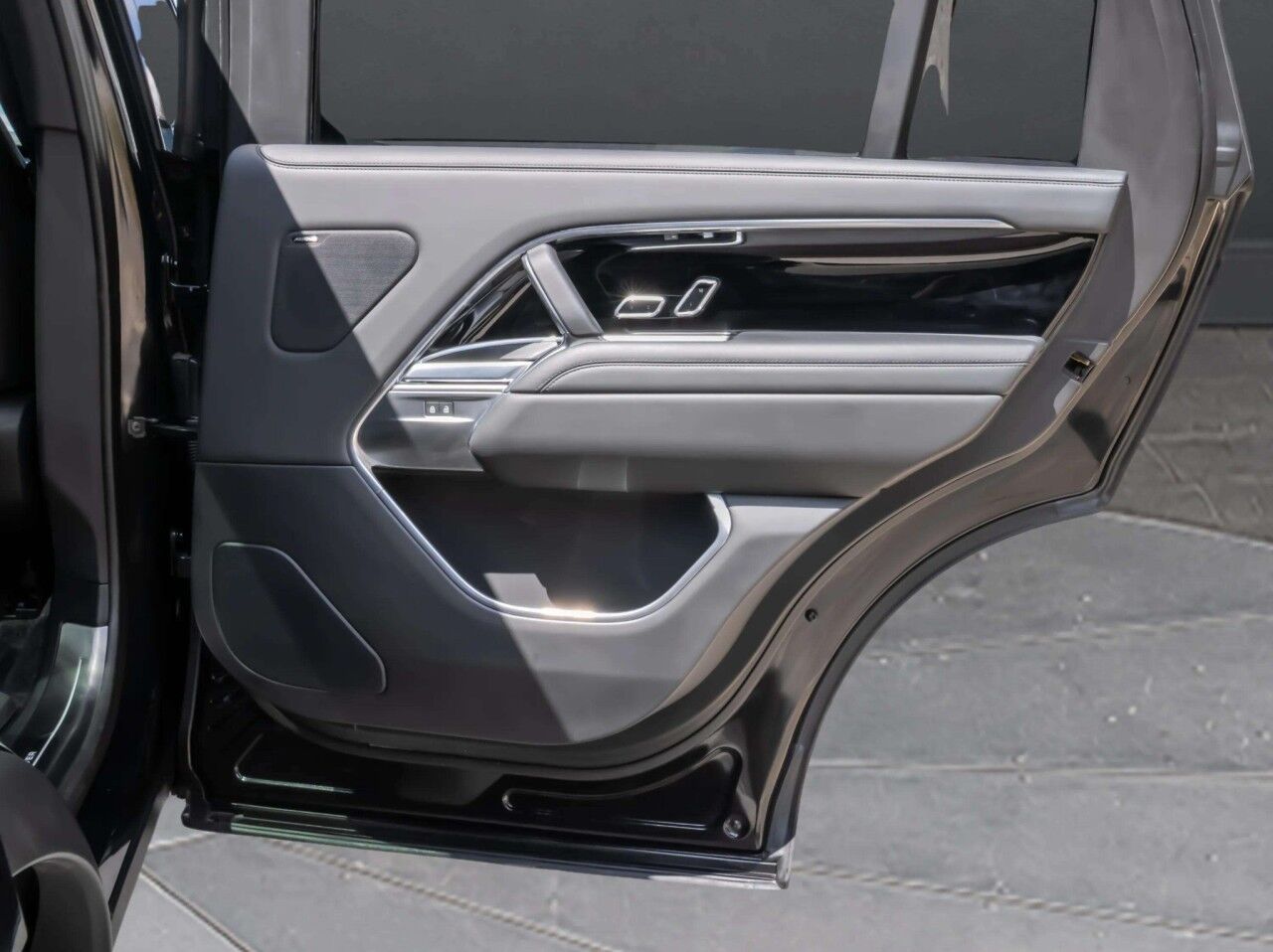 2025 Land Rover Range Rover SE San Antonio TX