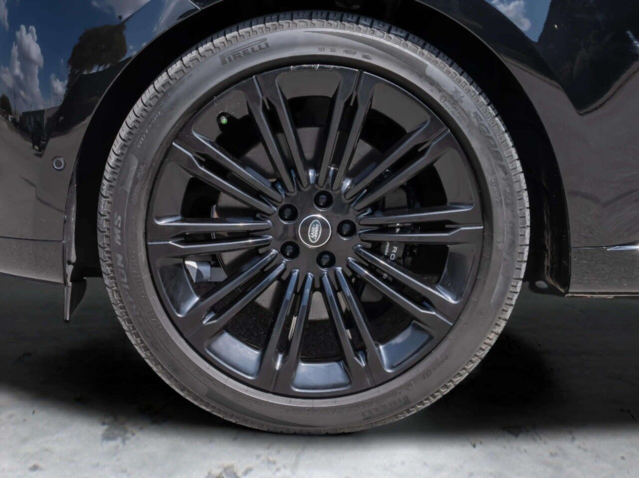 2025 Land Rover Range Rover SE San Antonio TX