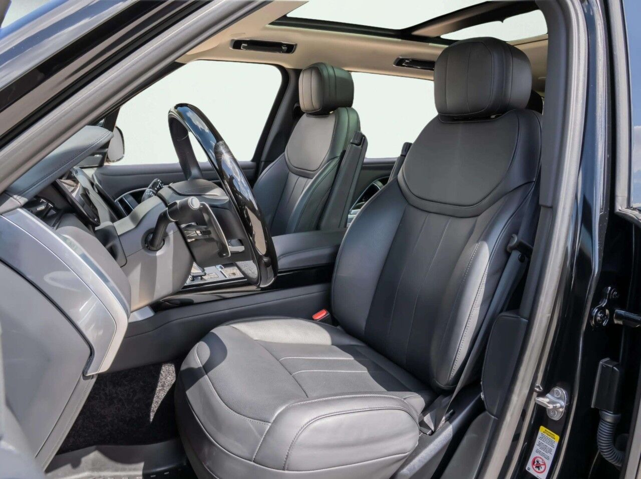 2025 Land Rover Range Rover SE San Antonio TX