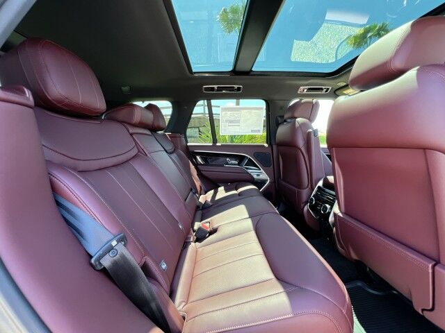 2025 Land Rover Range Rover SE San Juan TX