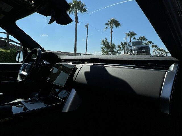 2025 Land Rover Range Rover SE San Juan TX