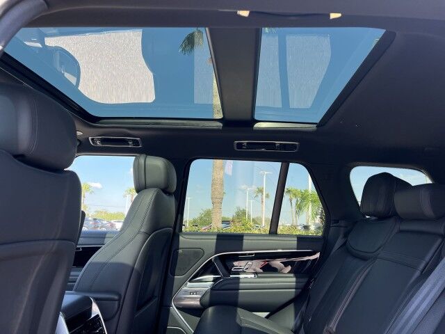 2025 Land Rover Range Rover SE San Juan TX