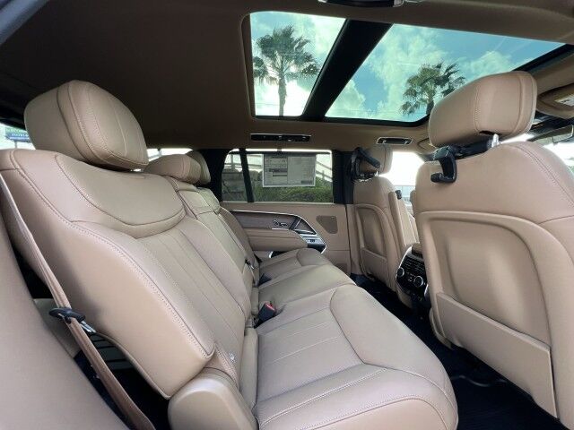 2025 Land Rover Range Rover SE San Juan TX