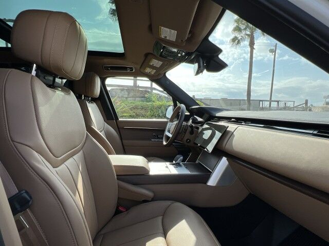 2025 Land Rover Range Rover SE San Juan TX