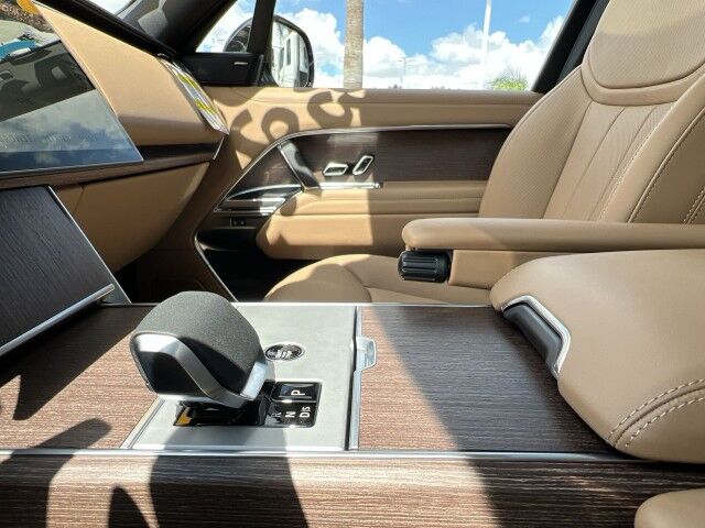2025 Land Rover Range Rover SE San Juan TX