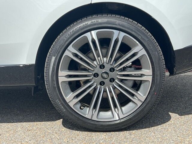 2025 Land Rover Range Rover SE San Juan TX