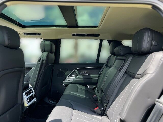 2025 Land Rover Range Rover SE San Juan TX
