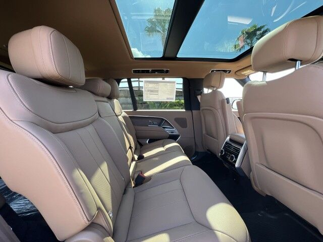 2025 Land Rover Range Rover SE San Juan TX