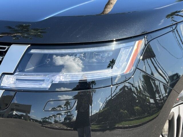 2025 Land Rover Range Rover SE San Juan TX