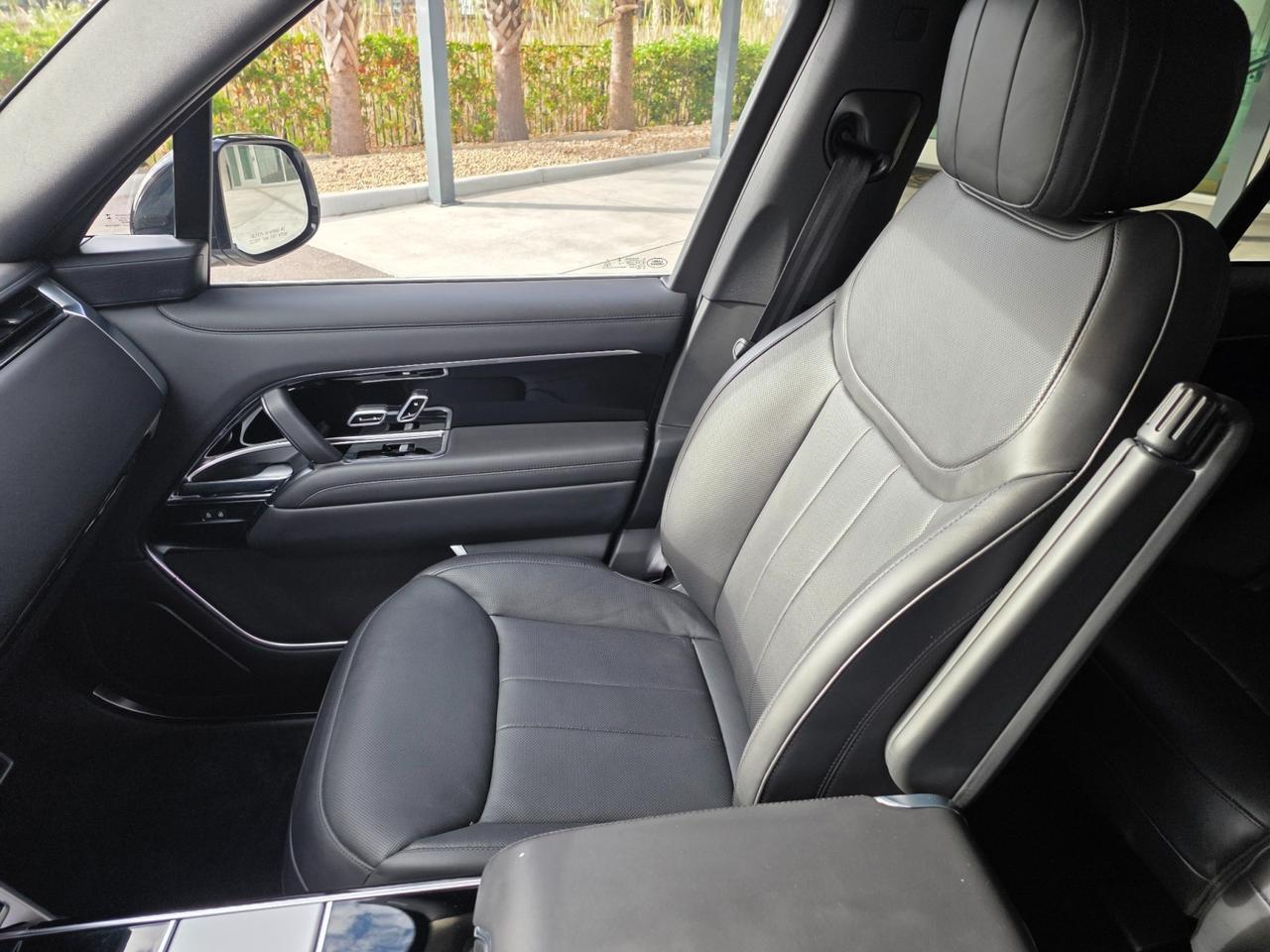 2025 Land Rover Range Rover SE Scottsdale AZ