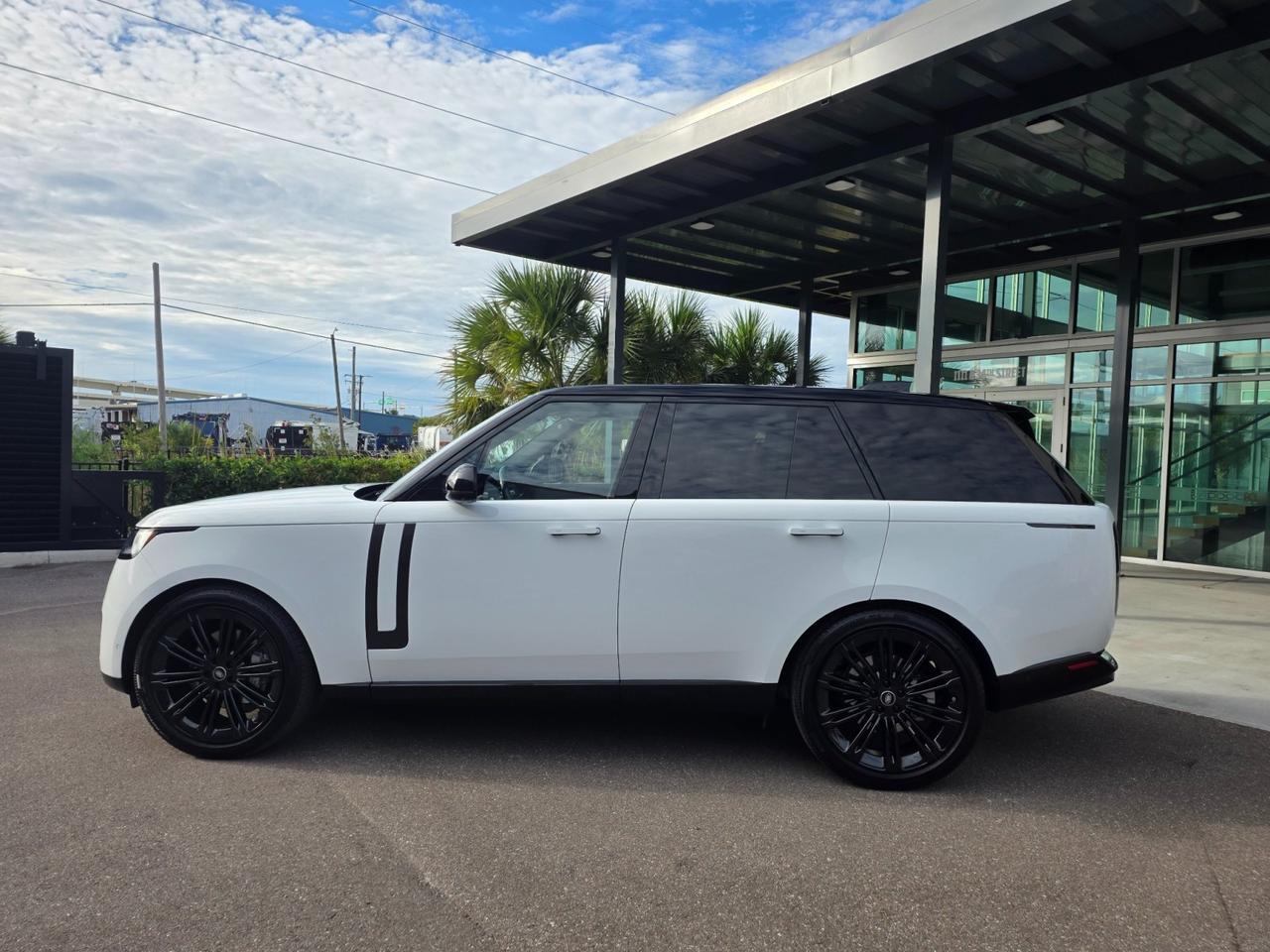 2025 Land Rover Range Rover SE Scottsdale AZ