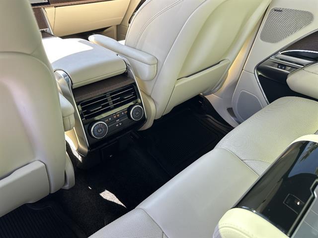 2025 Land Rover Range Rover SE Tucson AZ