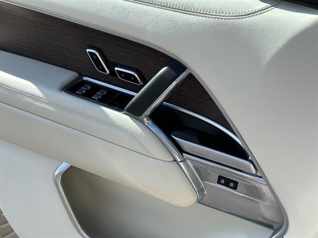 2025 Land Rover Range Rover SE Tucson AZ