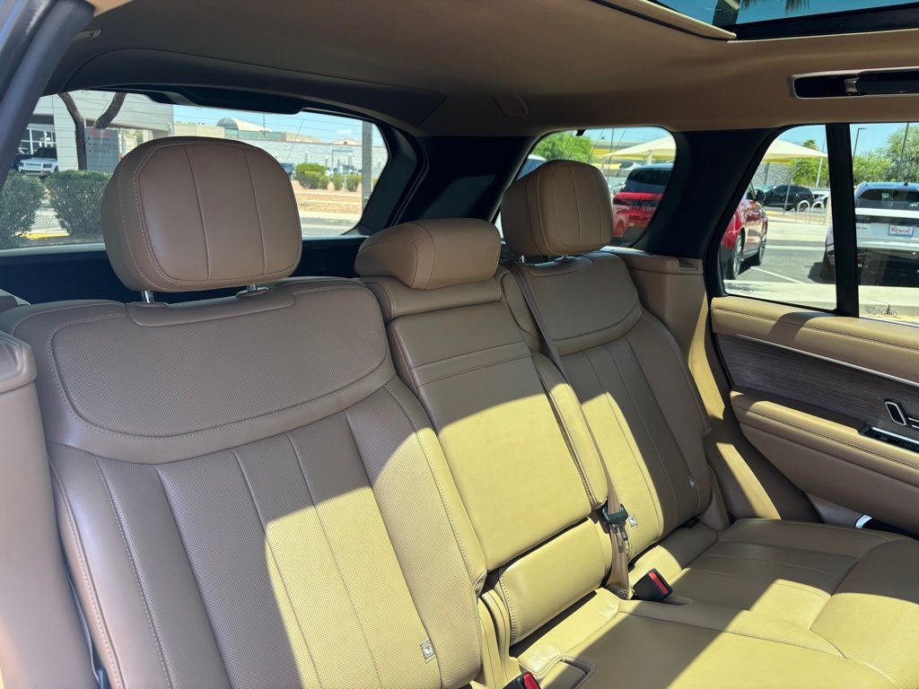 2025 Land Rover Range Rover SE Tucson AZ