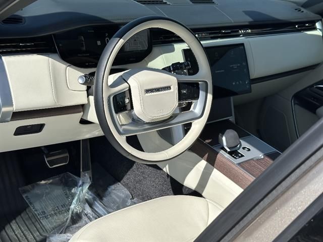 2025 Land Rover Range Rover SE Tucson AZ