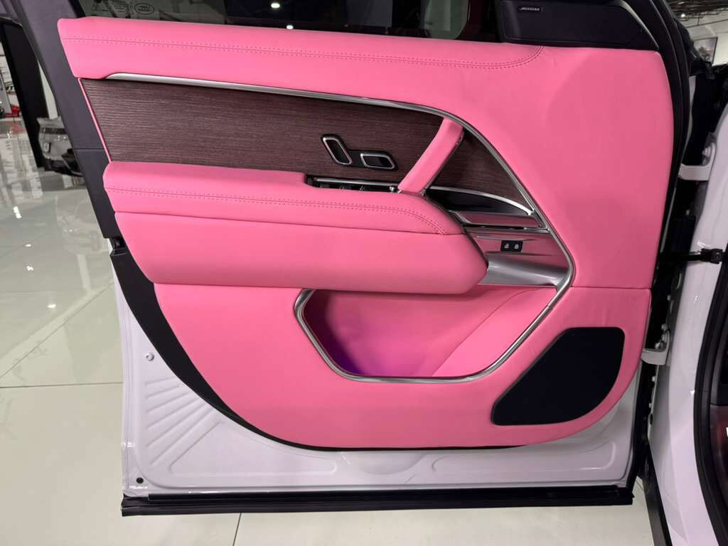 2025 Land Rover Range Rover SE custom interior, Meridian audio system, 360 degree camera system AND MUCH MORE!! Fort Lauderdale FL