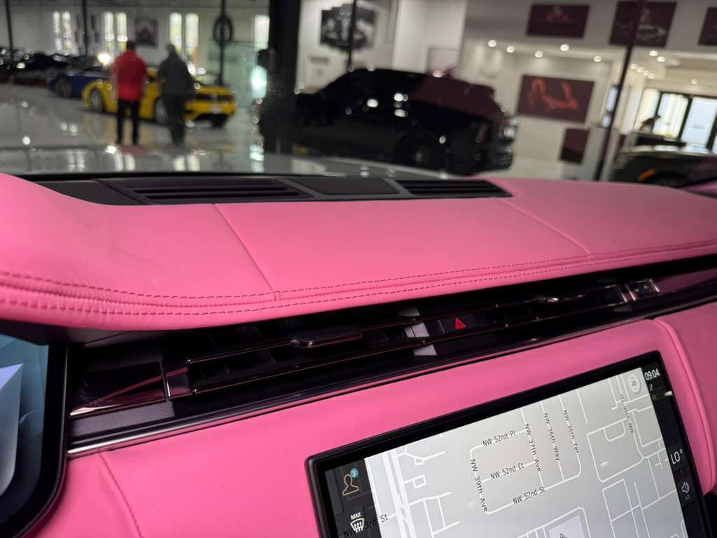 2025 Land Rover Range Rover SE custom interior, Meridian audio system, 360 degree camera system AND MUCH MORE!! Fort Lauderdale FL