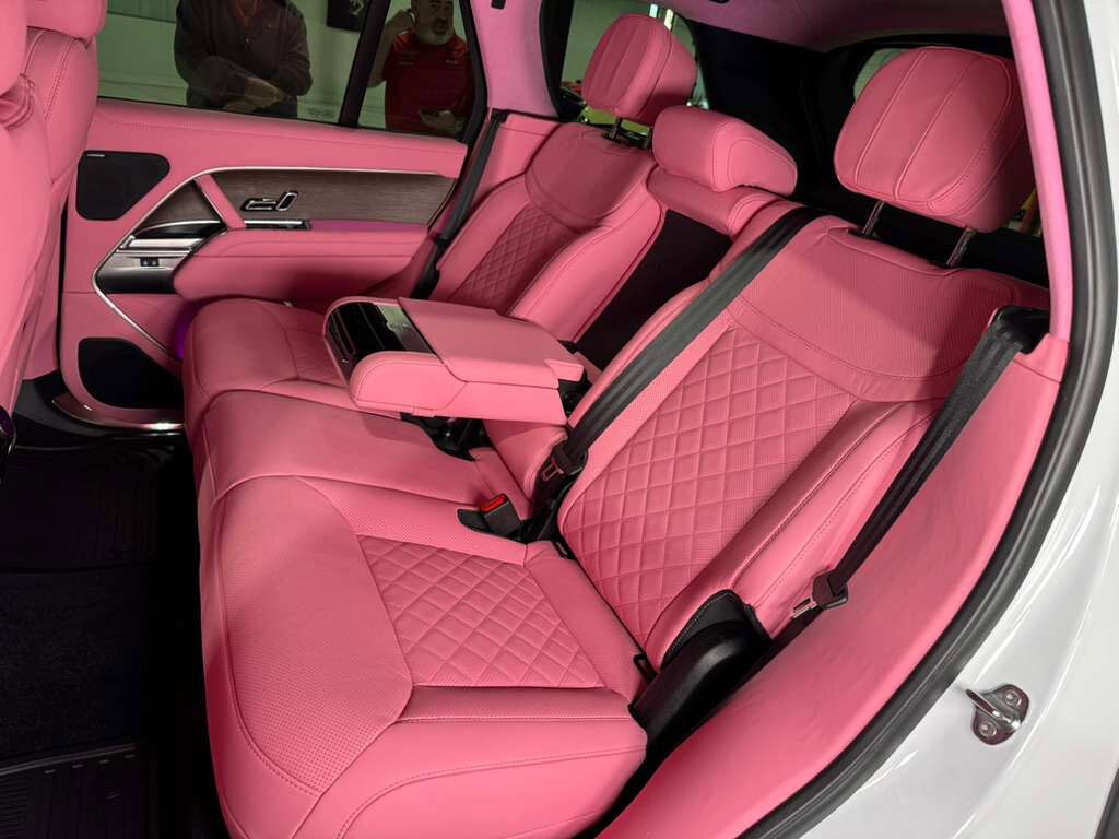 2025 Land Rover Range Rover SE custom interior, Meridian audio system, 360 degree camera system AND MUCH MORE!! Fort Lauderdale FL