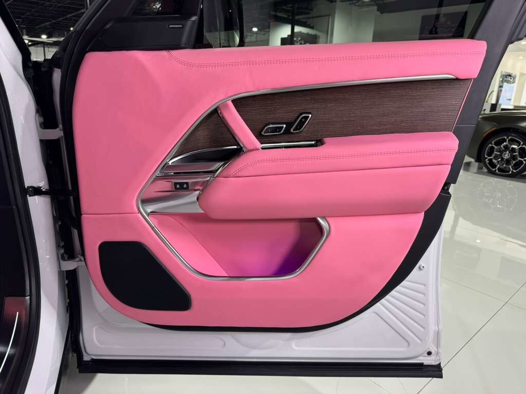 2025 Land Rover Range Rover SE custom interior, Meridian audio system, 360 degree camera system AND MUCH MORE!! Fort Lauderdale FL