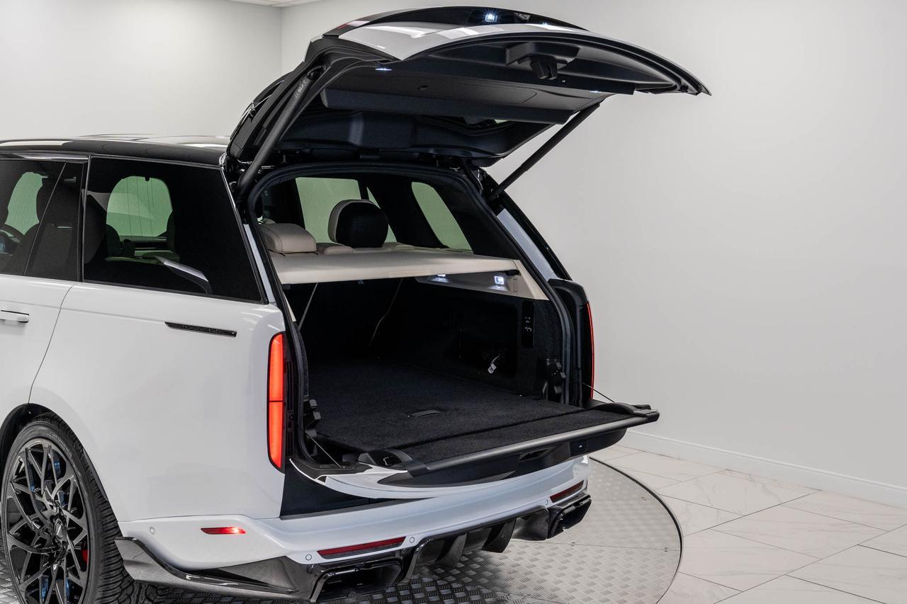 2025 Land Rover Range Rover SE Danville VA