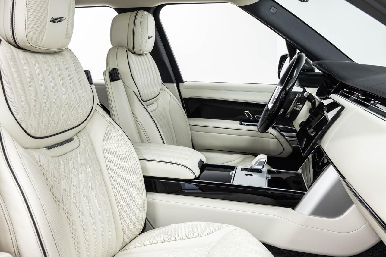 2025 Land Rover Range Rover SE Danville VA