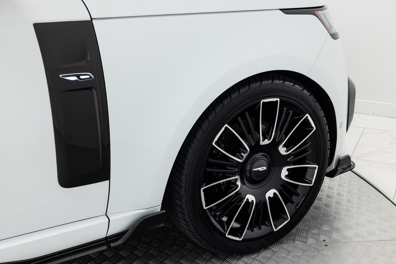 2025 Land Rover Range Rover SE Danville VA