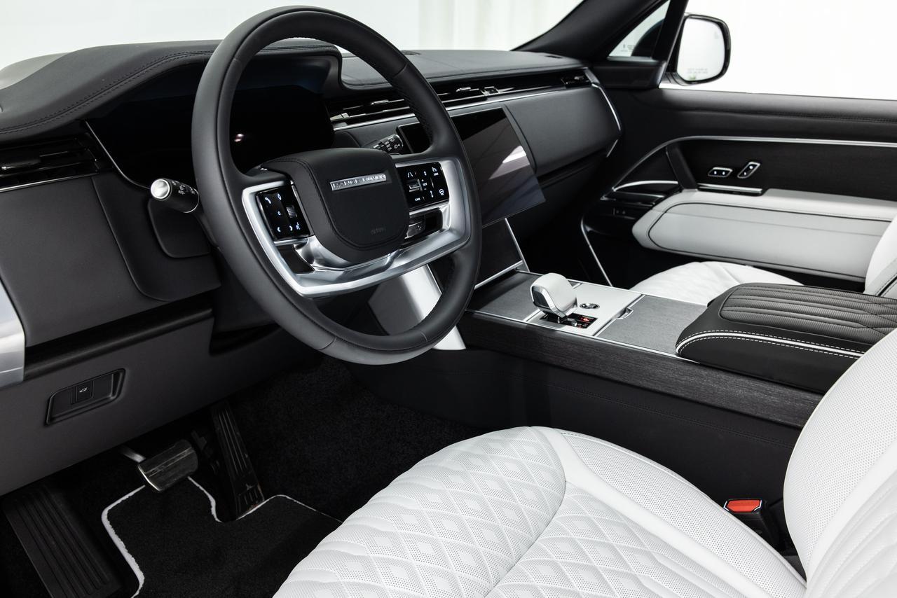 2025 Land Rover Range Rover SE Danville VA