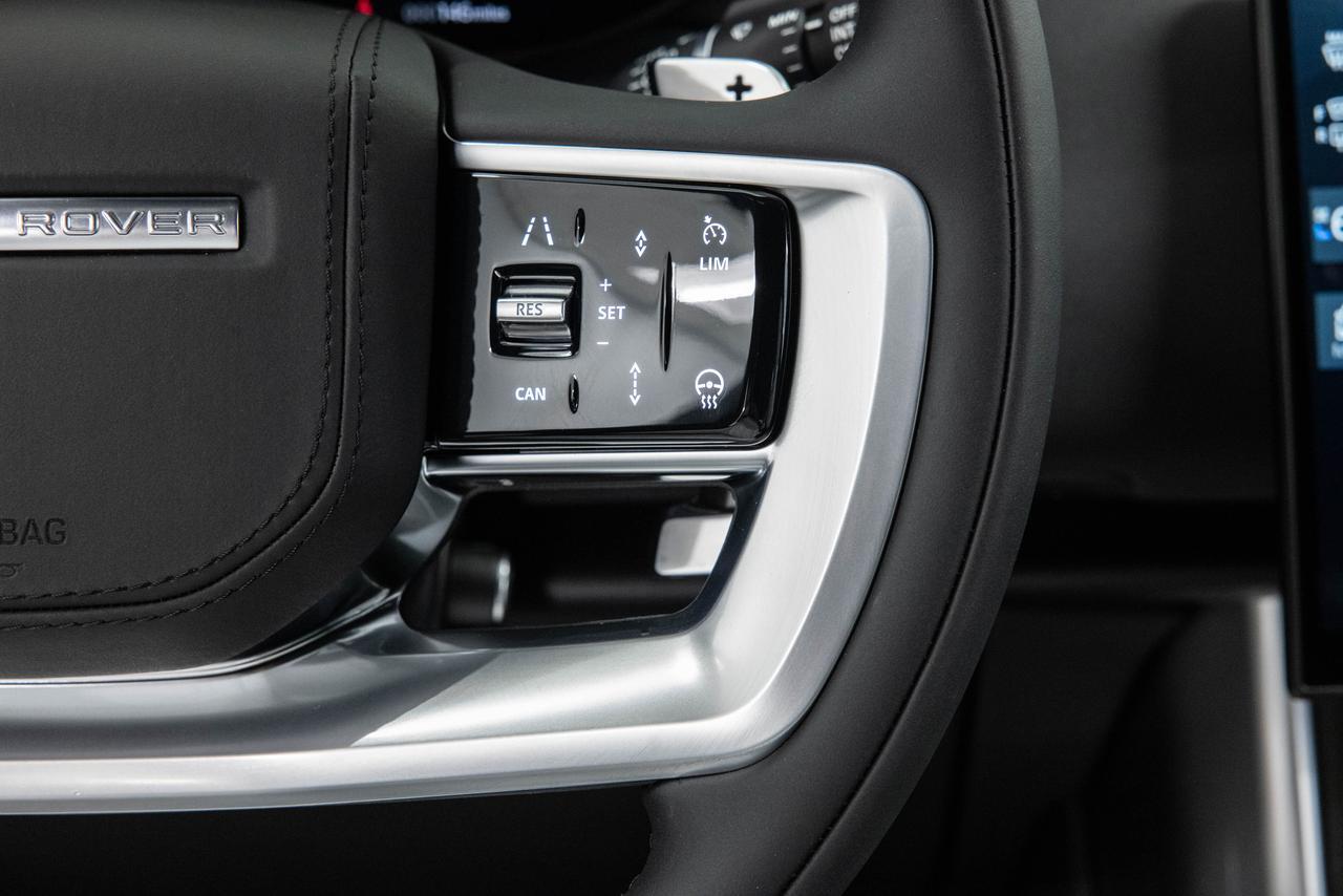 2025 Land Rover Range Rover SE Danville VA