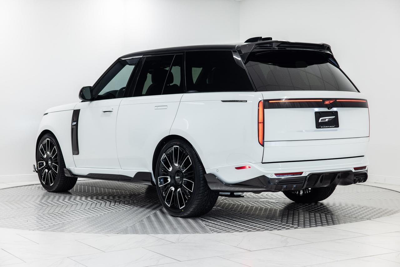 2025 Land Rover Range Rover SE