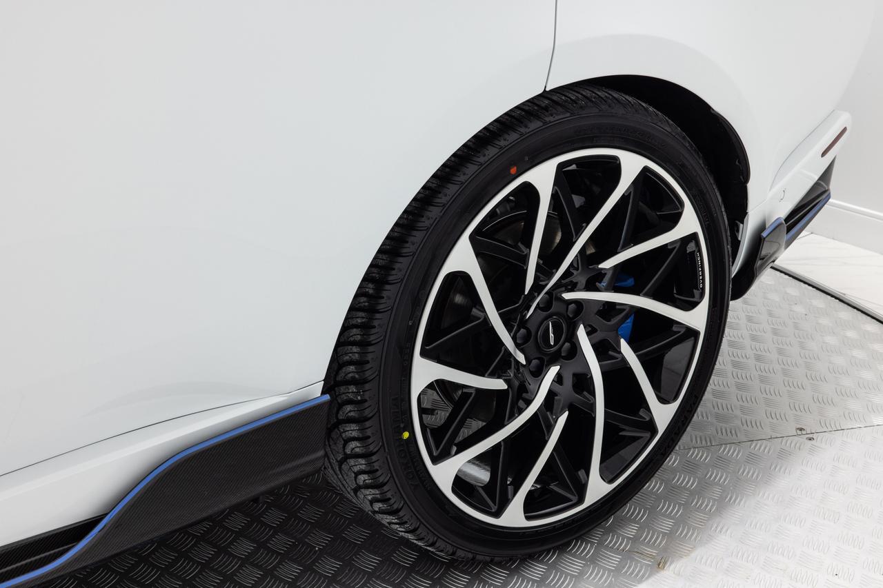 2025 Land Rover Range Rover SE Danville VA