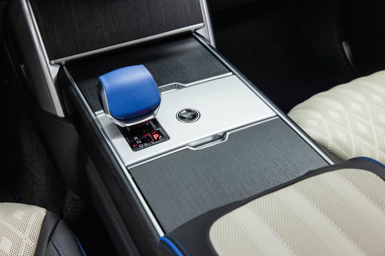 2025 Land Rover Range Rover SE Danville VA