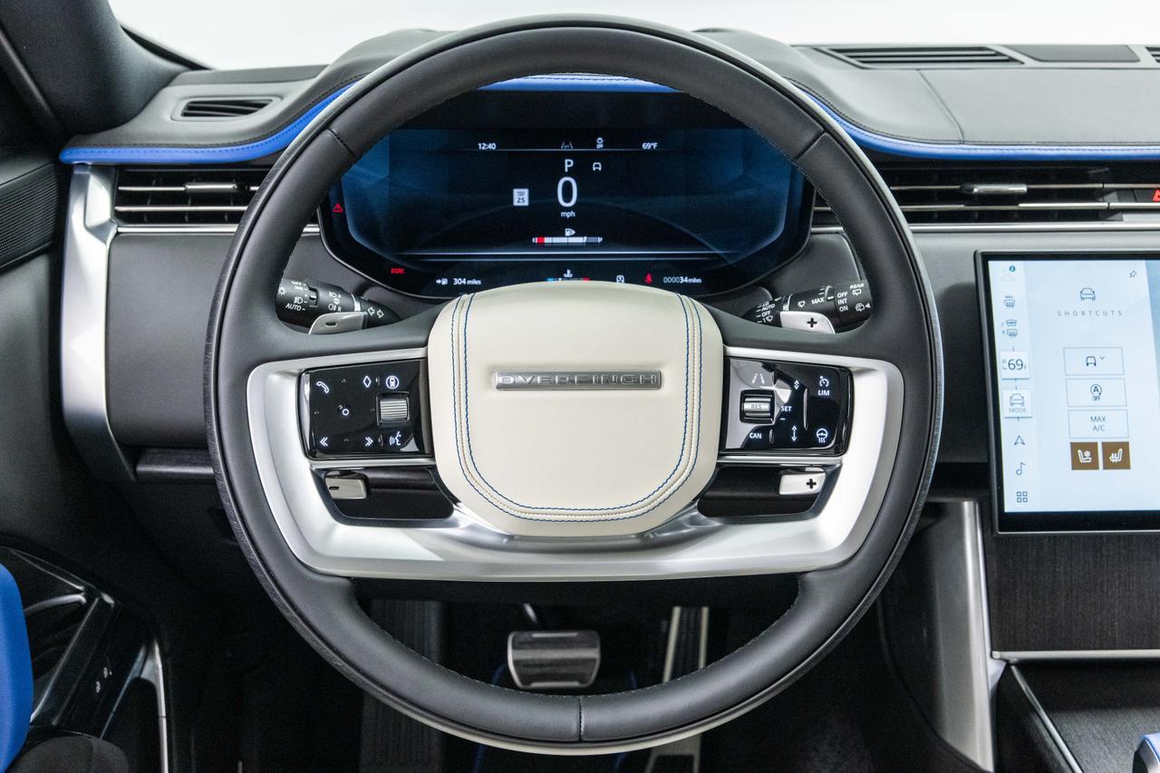 2025 Land Rover Range Rover SE Danville VA