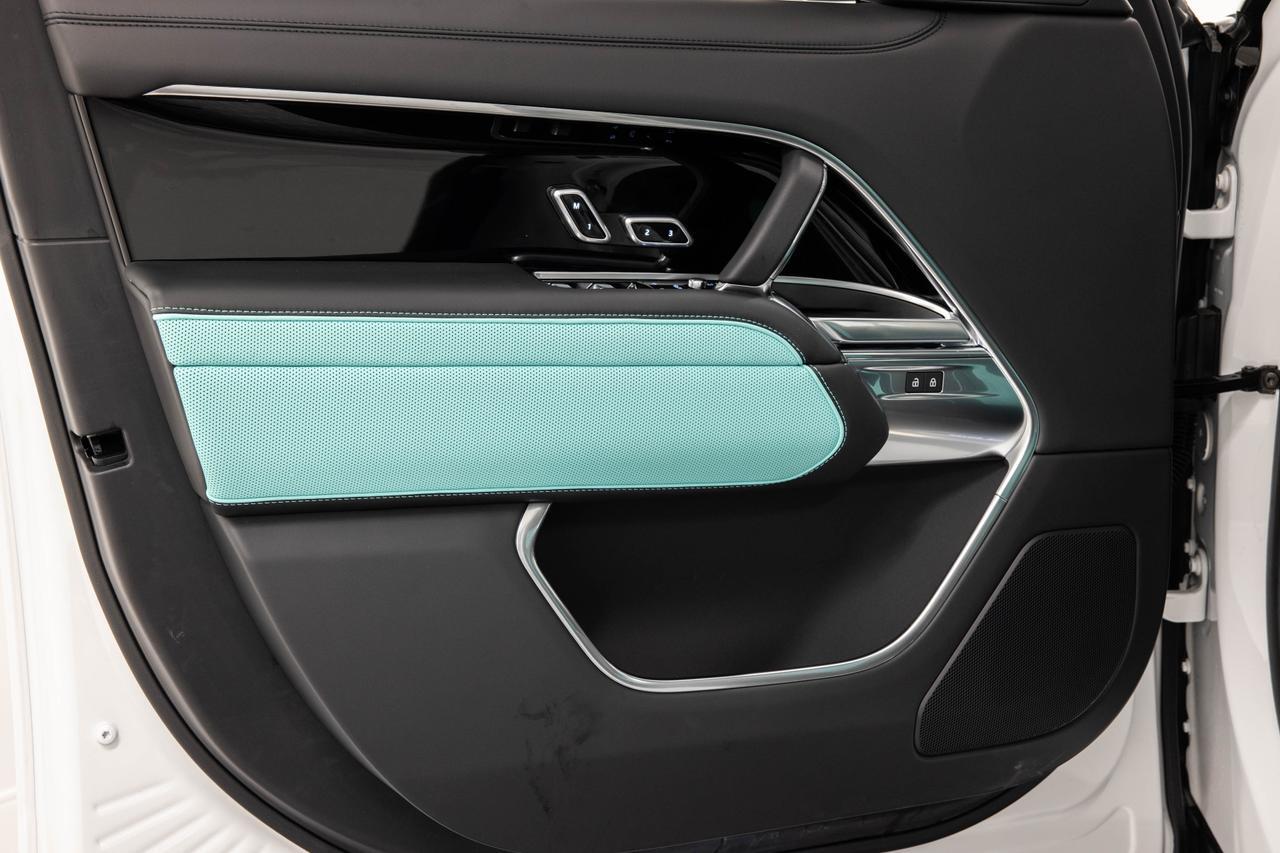 2025 Land Rover Range Rover SE Danville VA