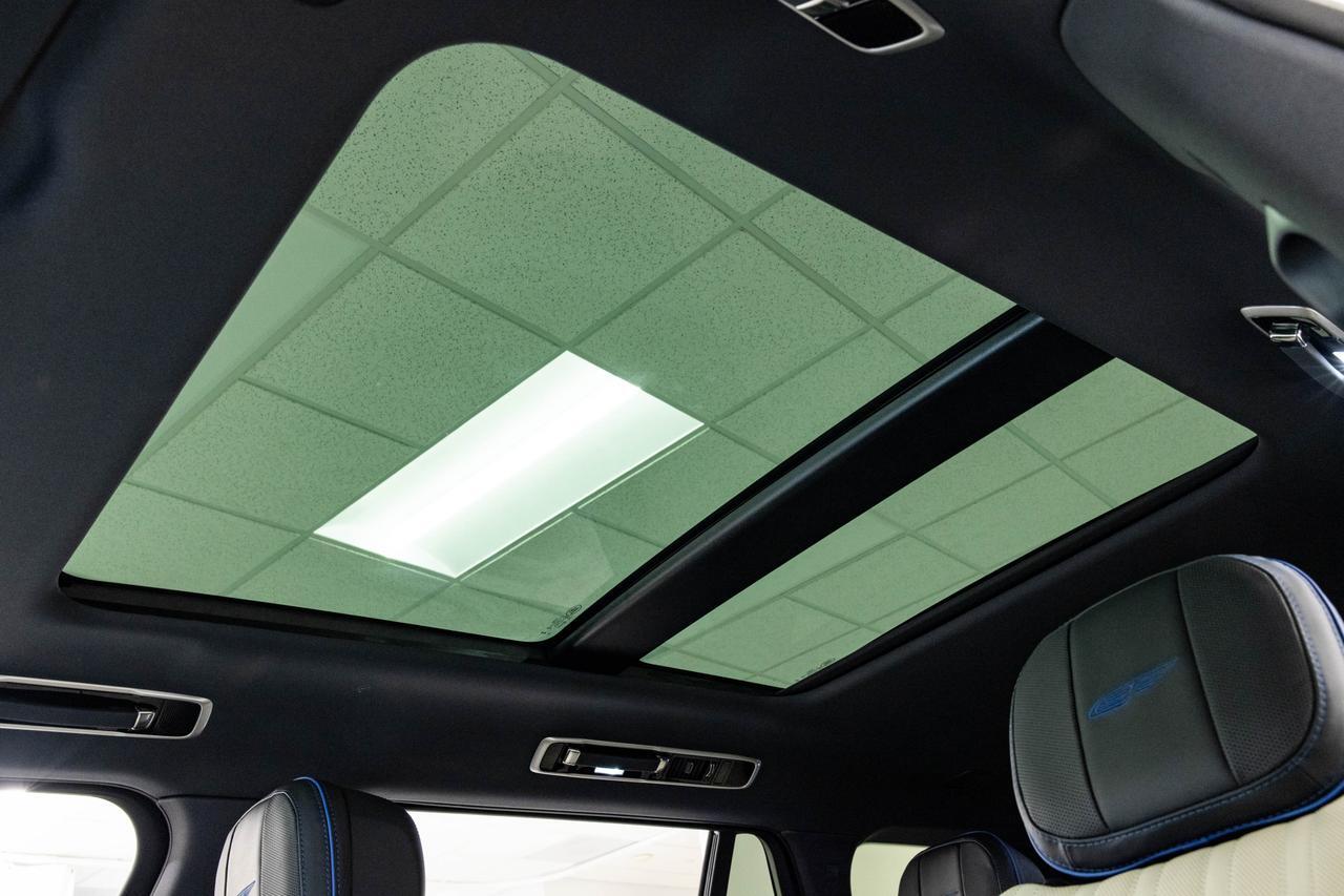 2025 Land Rover Range Rover SE Danville VA