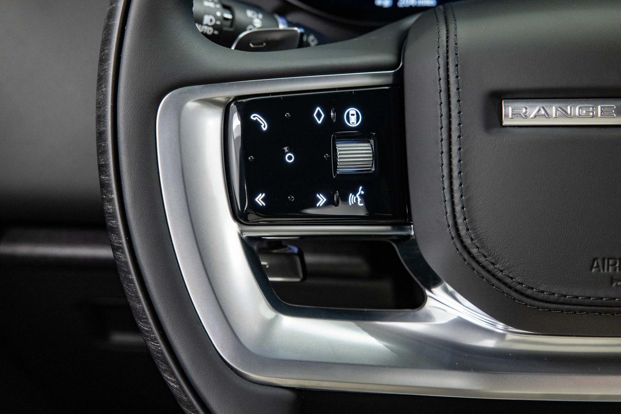 2025 Land Rover Range Rover SE Danville VA