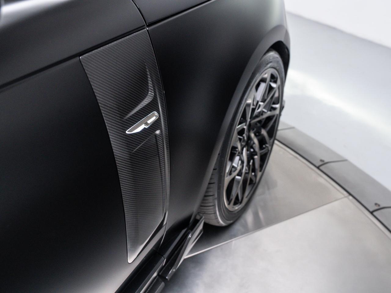 2025 Land Rover Range Rover SV LWB Van Nuys CA