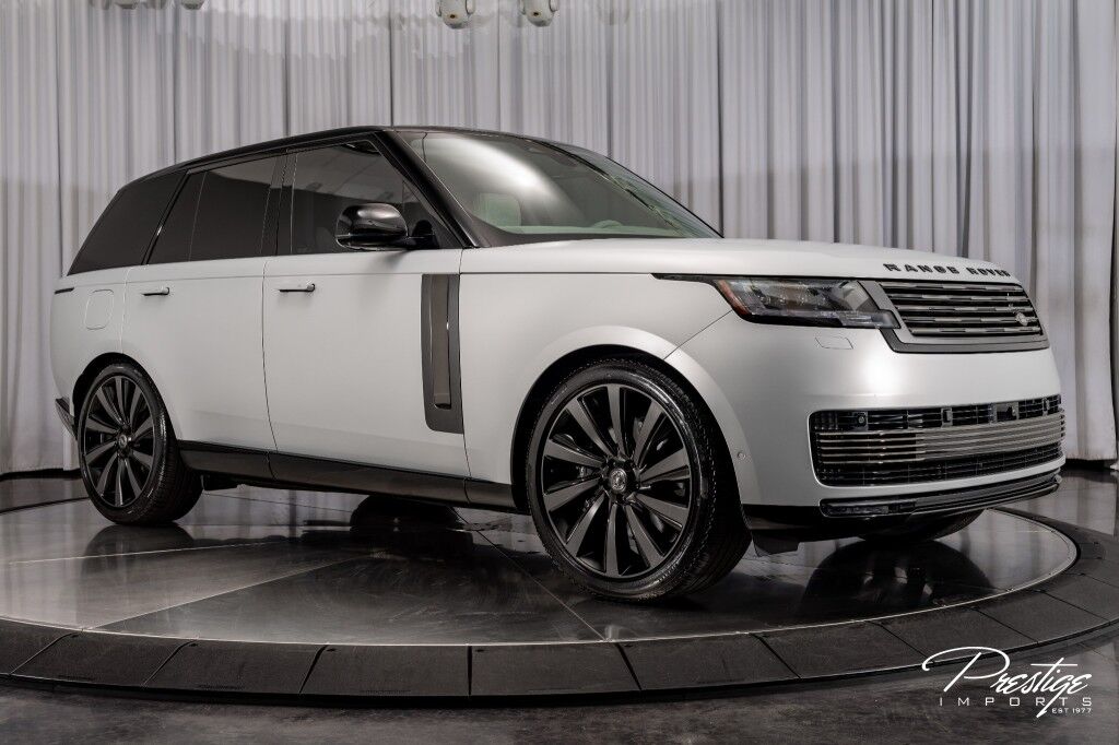2025 Land Rover Range Rover SV North Miami Beach FL