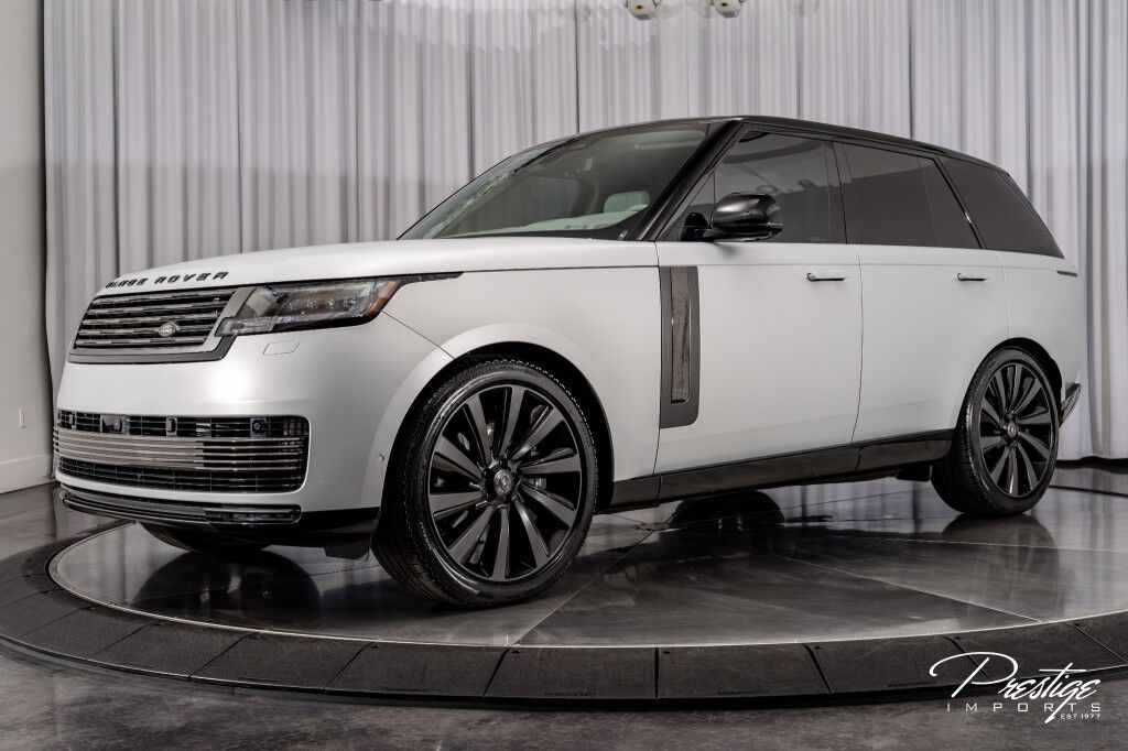 2025 Land Rover Range Rover SV North Miami Beach FL
