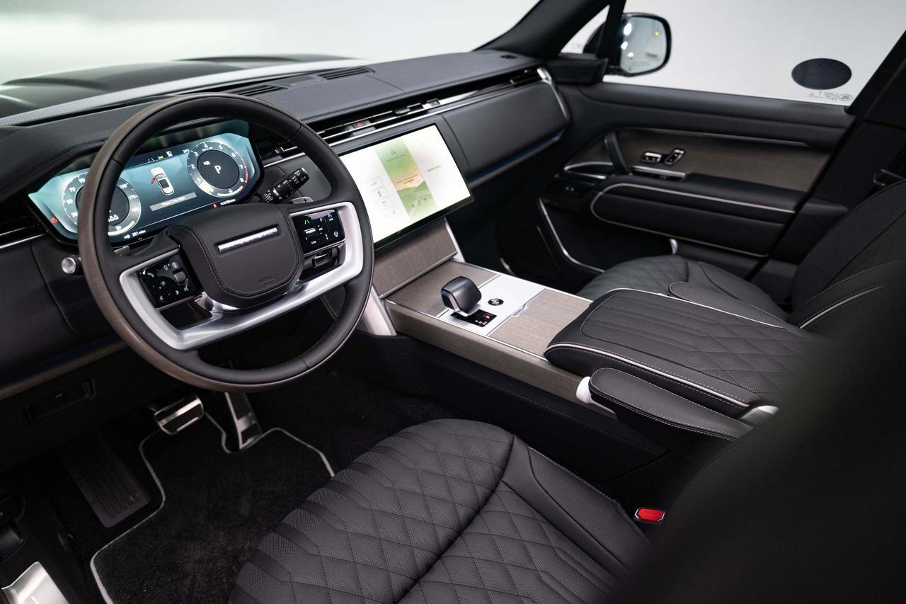 2025 Land Rover Range Rover SV Van Nuys CA