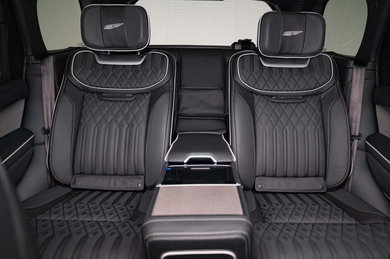 2025 Land Rover Range Rover SV Van Nuys CA