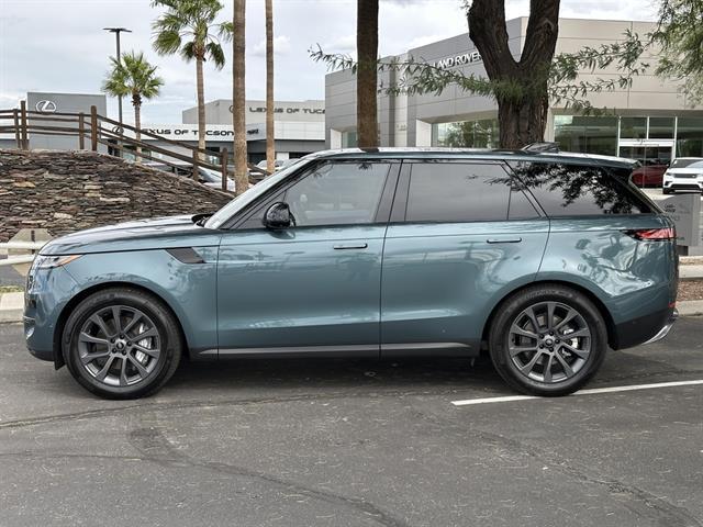 2025 Land Rover Range Rover Sport P360 S