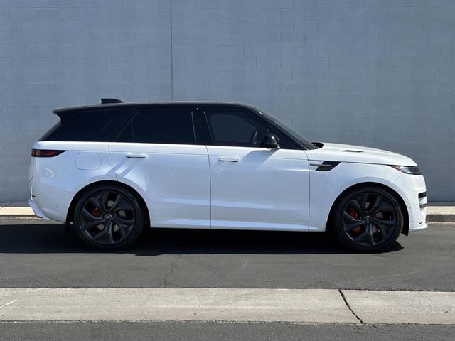 2025 Land Rover Range Rover Sport P530 Dynamic SE