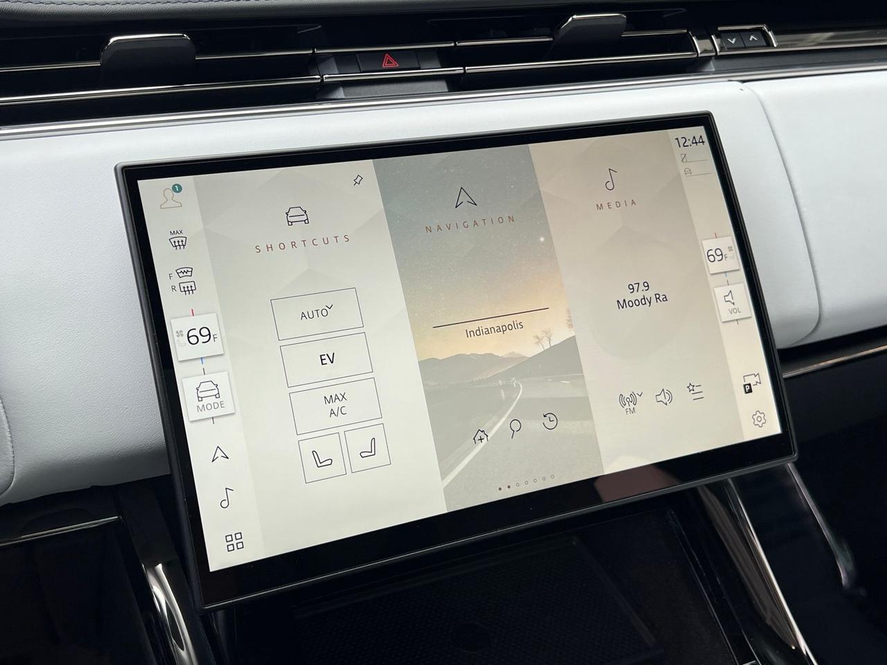 2025 Land Rover Range Rover Sport Plug-in Hybrid Autobiography Indianapolis IN
