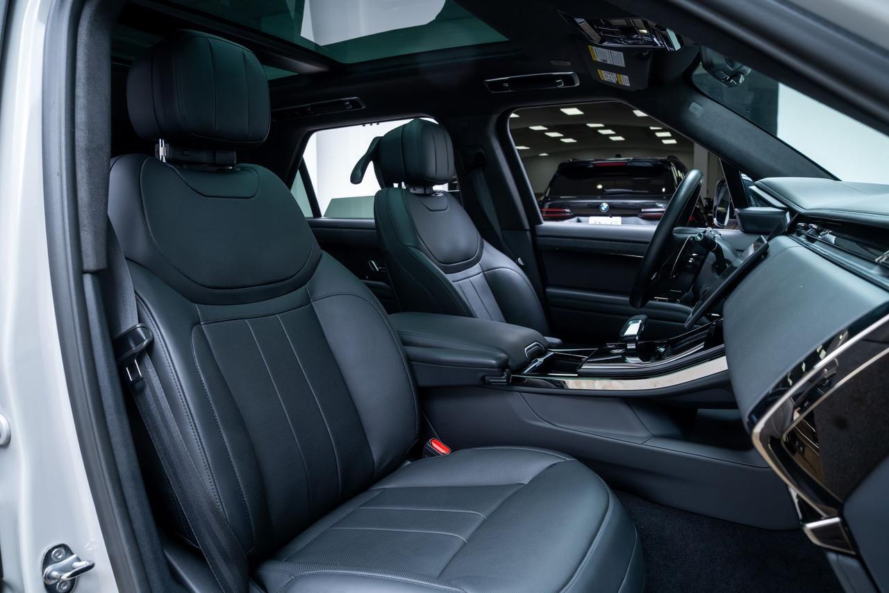 2025 Land Rover Range Rover Sport Plug-in Hybrid Autobiography Meridian 3D Sound Massage Seats Portland OR
