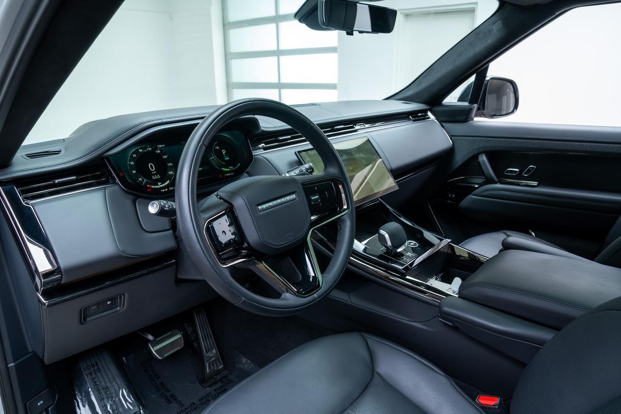 2025 Land Rover Range Rover Sport Plug-in Hybrid Autobiography Meridian 3D Sound Massage Seats Portland OR
