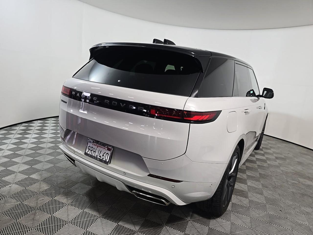2025 Land Rover Range Rover Sport Plug-in Hybrid Autobiography Meridian 3D Sound Massage Seats Portland OR
