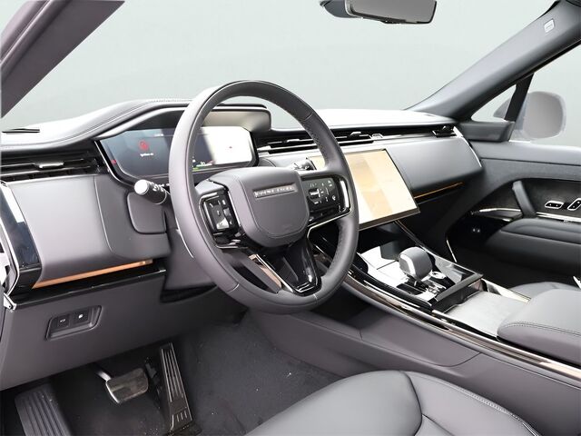 2025 Land Rover Range Rover Sport Plug-in Hybrid Dynamic SE Oshkosh WI